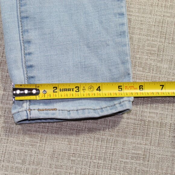 Levi's 311 Size 313x0 Shaping Skinny Light Blue Jeans - Picture 7 of 7